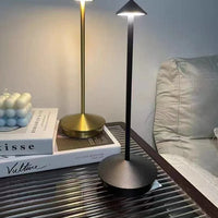 2600 MAH advanced simple wireless charging desk lamp, hotel bar table decorative light